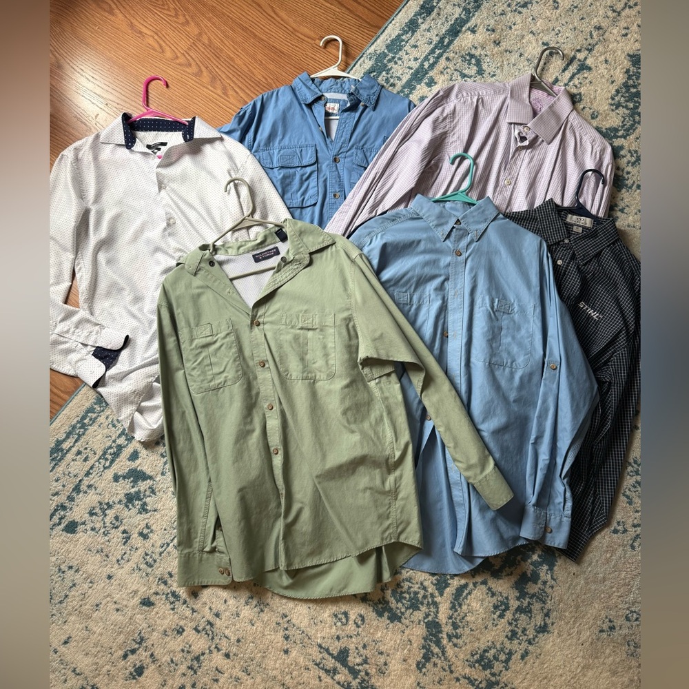 Men’s collared button down shirt lot, size M